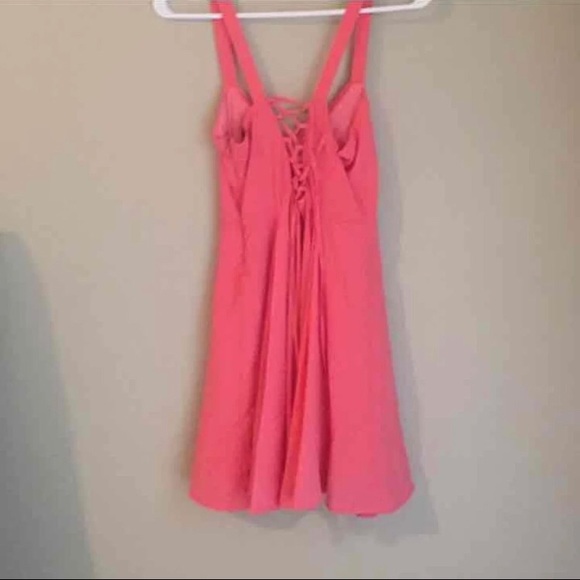 XS. Pink Margot dress from urban outfitters . - Picture 5 of 6